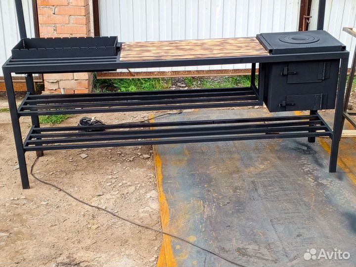 Мангал с печью под казан и крышей