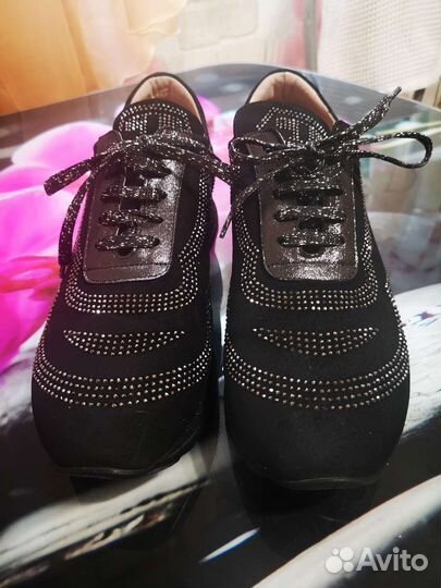 Кроссовки кожаные Турция