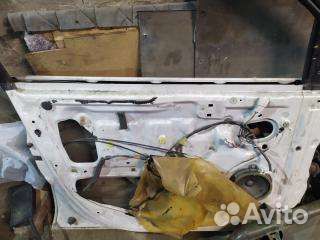 Дверь toyota ipsum