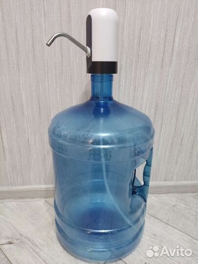 Бутыль 19 л. с автоматической помпой
