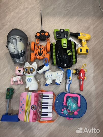 Интерактивные ирушки/говорят/свет/звук