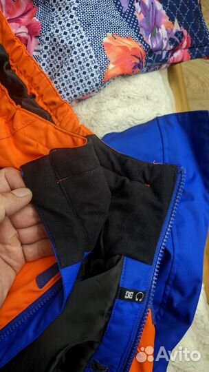 Сноубордическая, горнолыжная куртка