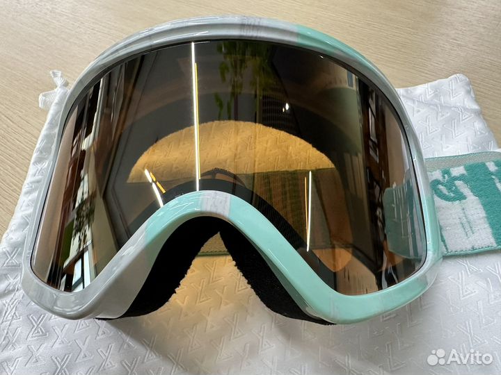 Горнолыжная маска Anon женская