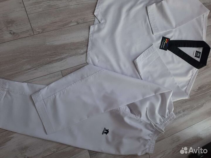 Форма для тыквондо (дабок) 160 рост