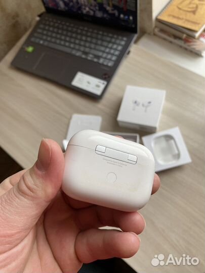 Apple AirPods Pro