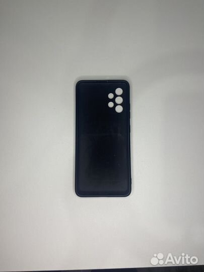 Продаю Чехол на Самсунг А32