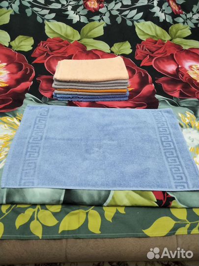 Полотенца махровые