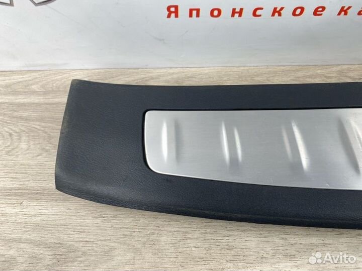 Накладка задней панели замка Infiniti Jx35 Qx60