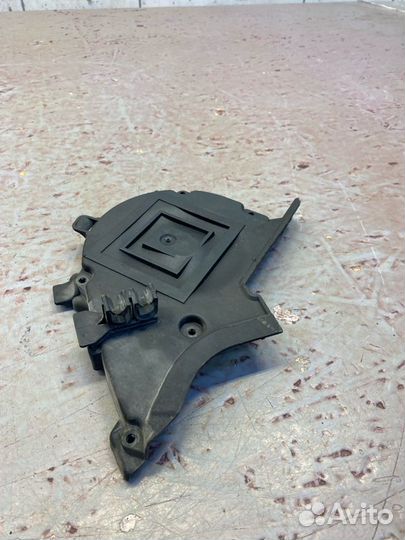 Кожух грм Citroen Grand C4 Picasso 1 1.6D 2009