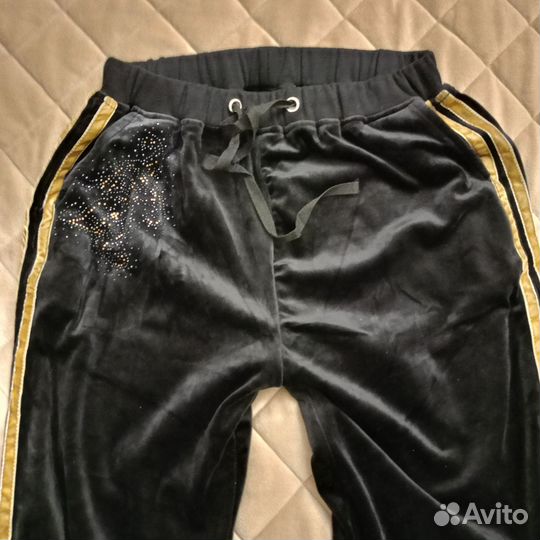 Костюм велюровый