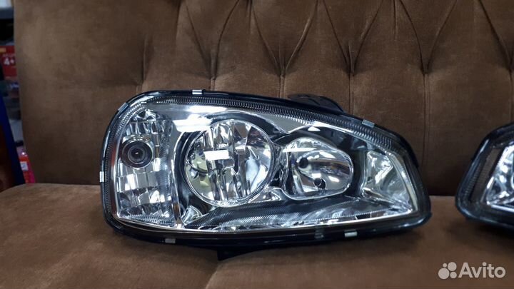Фара правая/левая Лада Калина