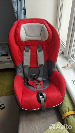 Детское автокресло chicco 9-18 кг