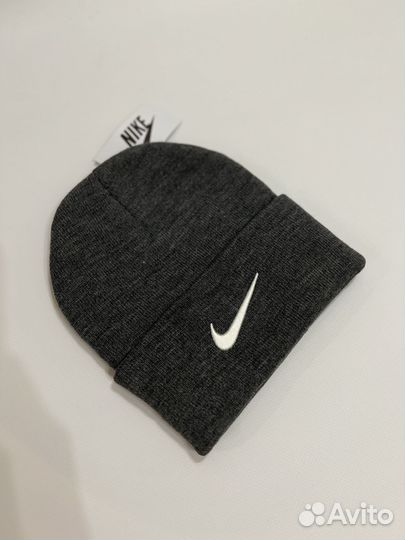 Шапка Nike