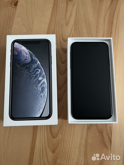 iPhone Xr, 64 ГБ