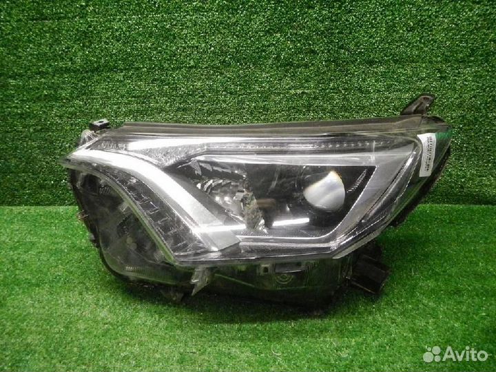 Фара левая Toyota RAV4