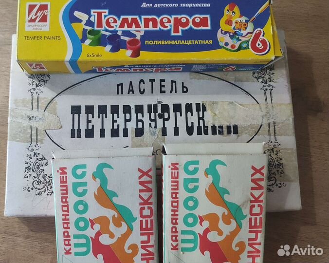 Пастель, краски, карандаши