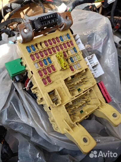 Hyundai Solaris блок проводка