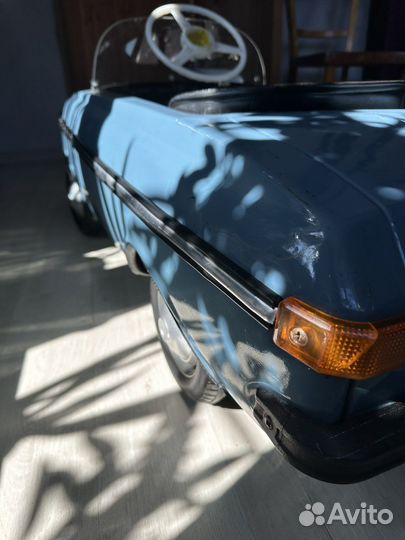 Педальный москвич СССР