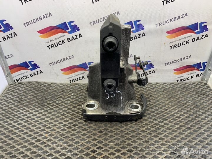 1927788 Кронштейн торсиона левый Scania 5-series