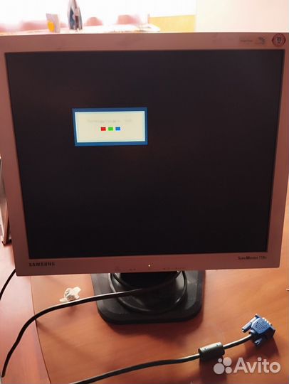 Монитор Samsung