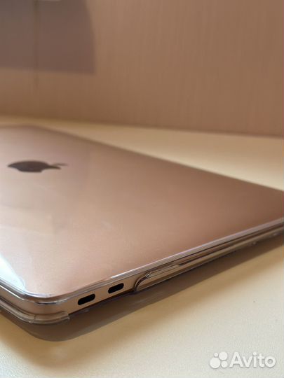 Apple 2020 MacBook Air 13