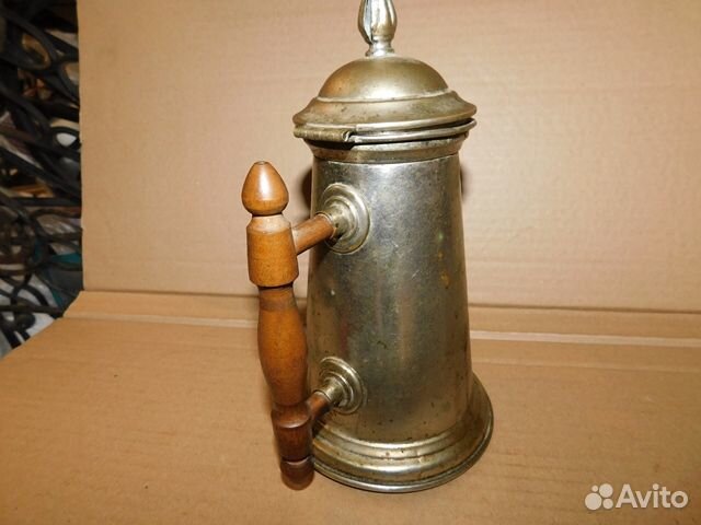 Антикварный, красивый,латунный кофейник ри Польша