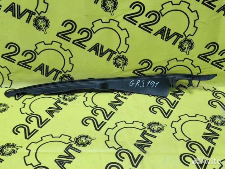 Накладка на крыло передняя правая Lexus Gs350