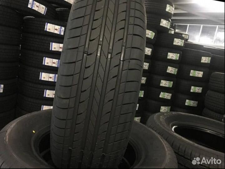 LingLong GreenMax HP010 215/60 R17 96H