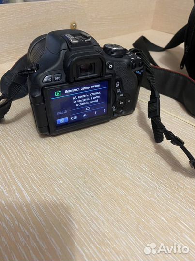 Зеркальный фотоаппарат canon 600d, объектив 18-135