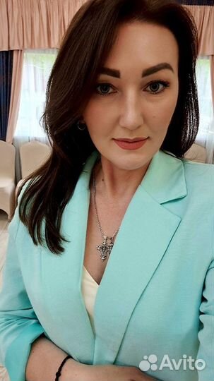 Администратор, продавец