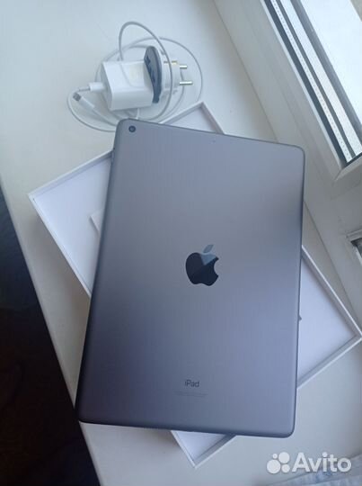 iPad 9 64gb Space gray на гарантии новый