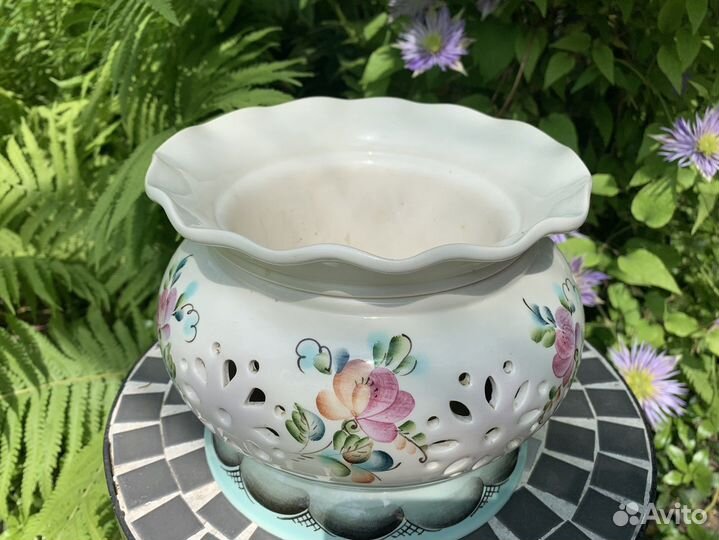 Цветочное кашпо расписное семикаракорская керамика
