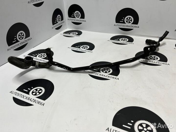 Патрубок системы охлаждения Land Rover Range Rover