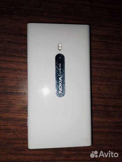 Nokia Lumia 800, 16 ГБ