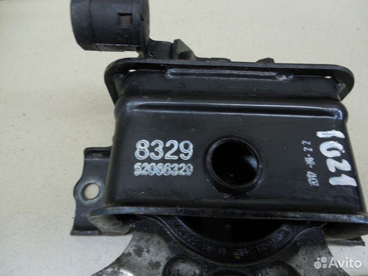 Опора двигателя правая Aveo (T300) 2011