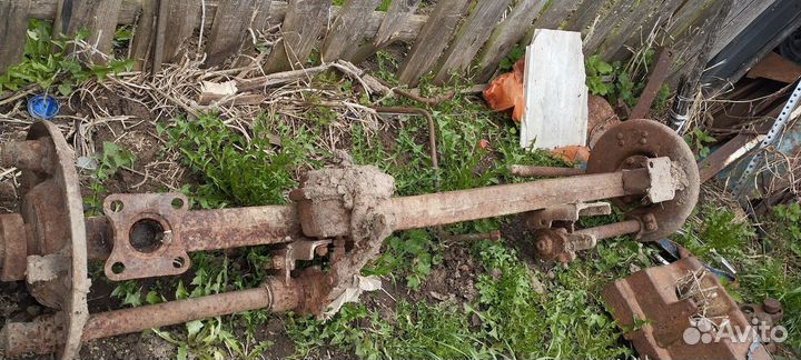 Ось на телегу