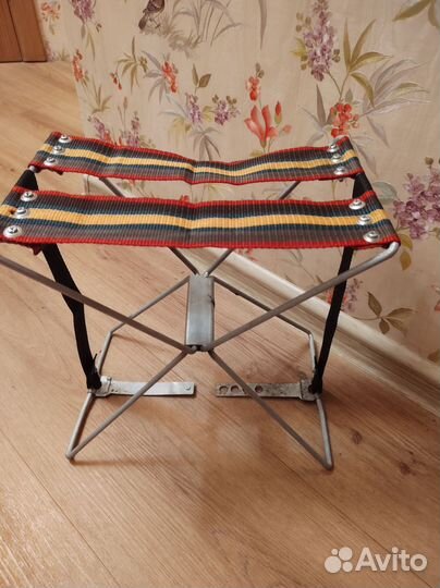 Складной табурет