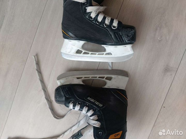 Хоккейные коньки bauer 26 размер
