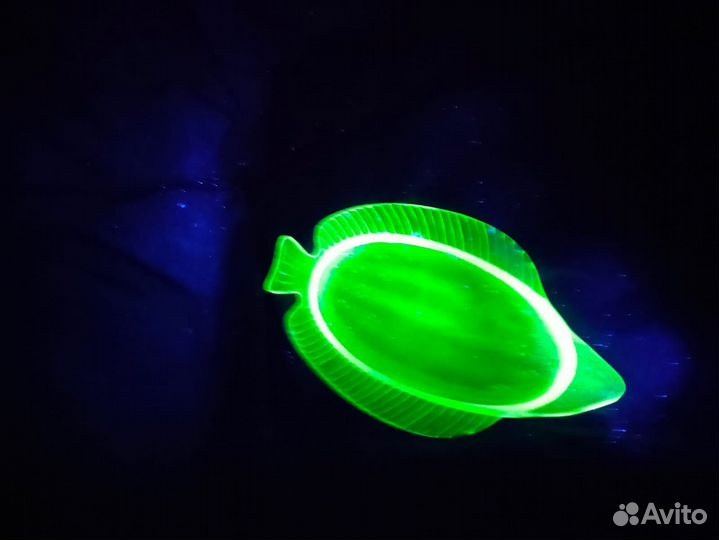 Шпротницы (урановое стекло)