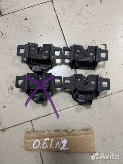 Замок капота Range Rover 2013-2022