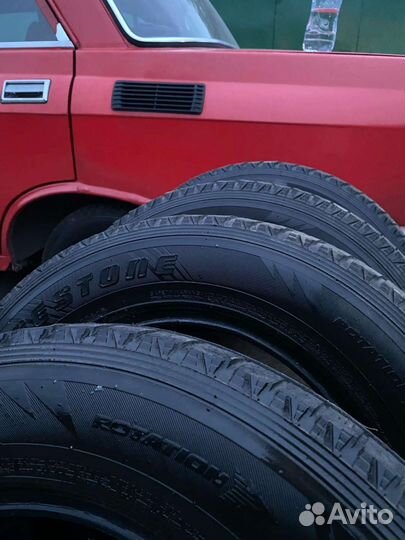Bridgestone Blizzak DM-Z3 225/70 R17