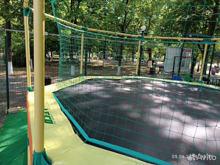 Батут спортивный