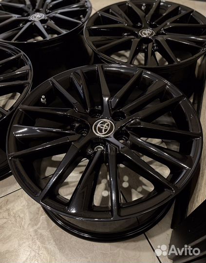 Диски Toyota Camry v70 GR-Sport оригинал