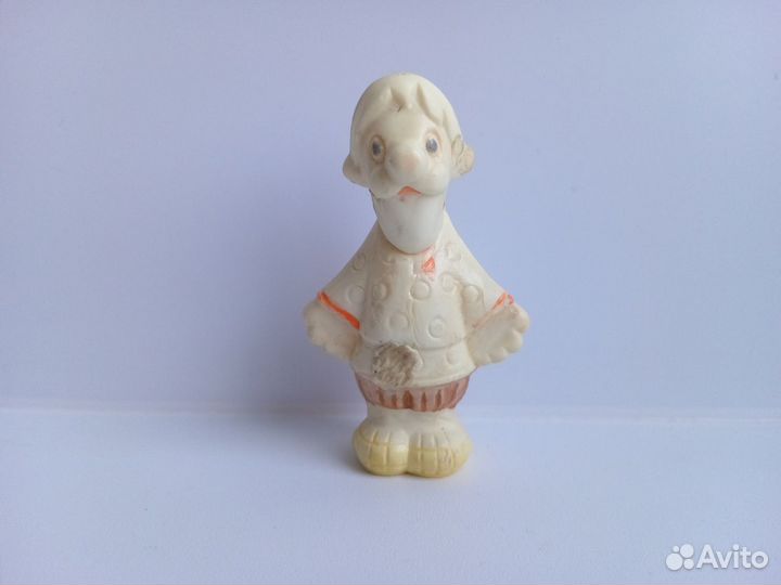 Дед игрушка СССР колкий пластик