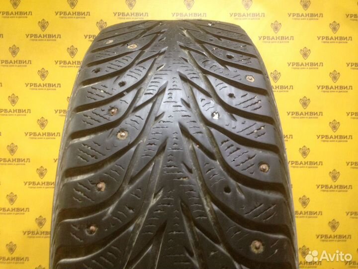 Yokohama Ice Guard Stud IG55 215/55 R17 98T