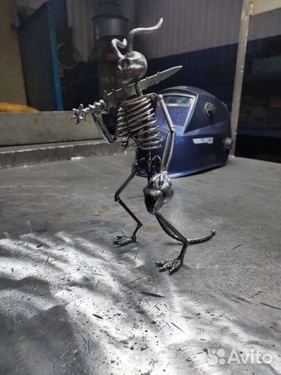 Скелет-демон фигурка из металла