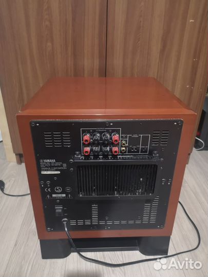 Сабвуфер yamaha YST-SW515