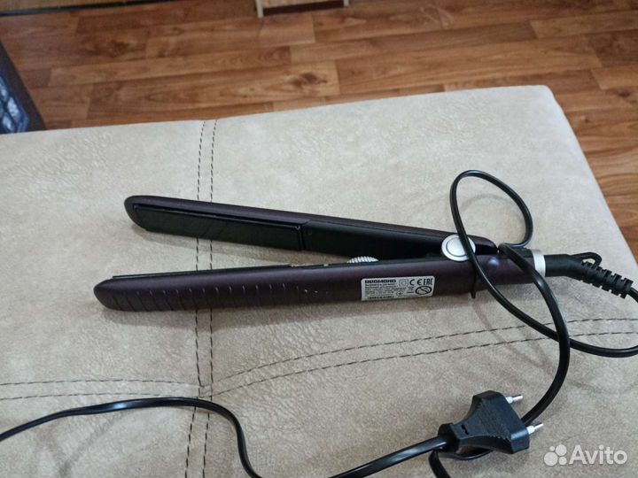 Выпрямитель для волос