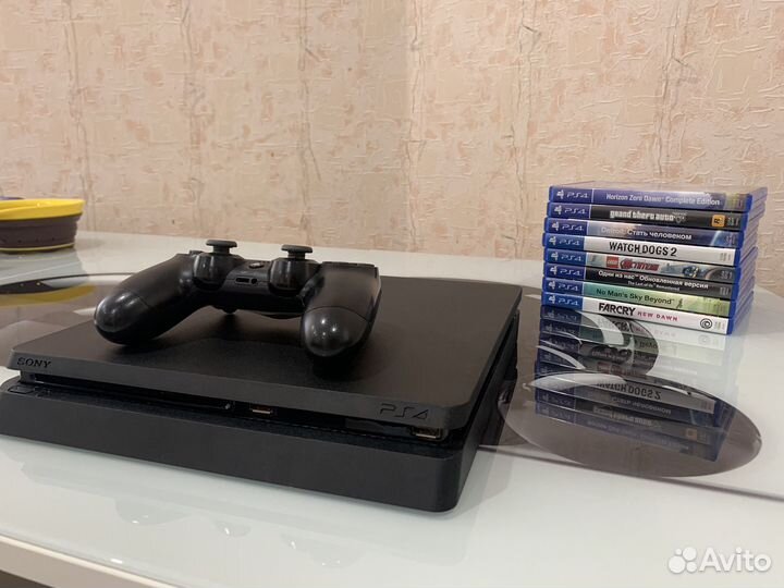 Sony PS4 slim 1tb