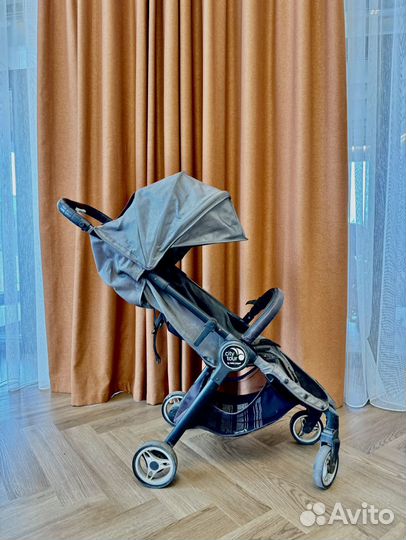 Коляска Baby Jogger city tour